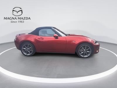 Mazda MX-5 Photo 10