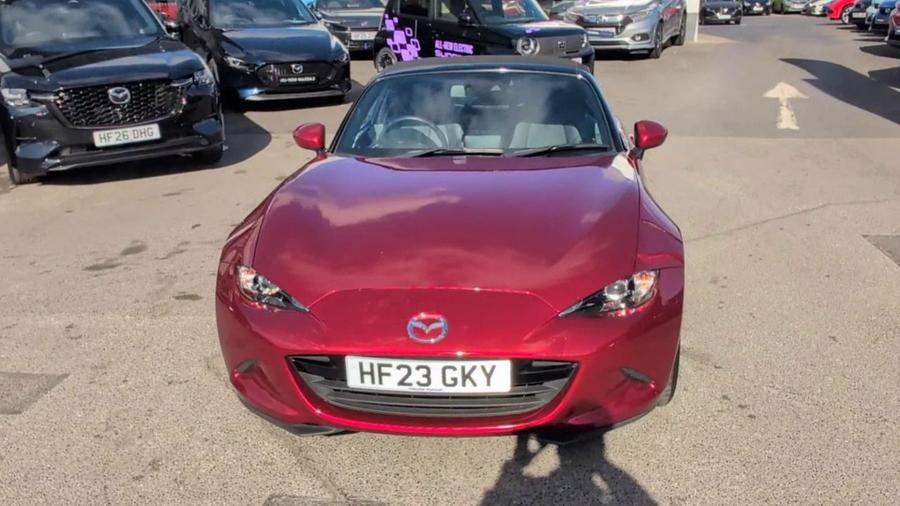 Mazda MX-5 Photo spincar-76f9637cea37d6a5cd91314bf4c5218ebd1d0fc2.jpg
