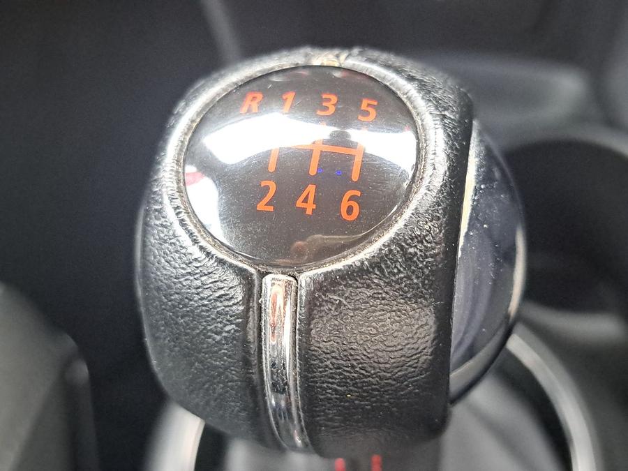 MINI Hatch Photo spincar-770e7159e0181a43cbb32a47985acf1a5d862391.jpg
