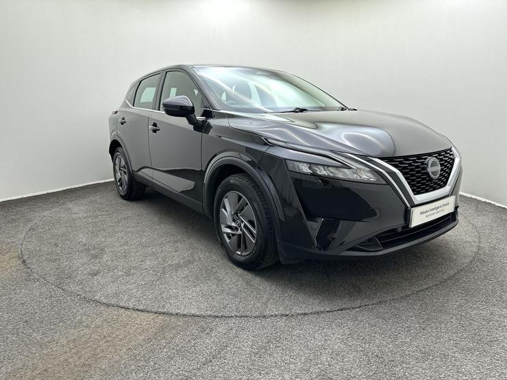 Nissan QASHQAI Photo spincar-775f633af87e177b4a165f6d59f05d063b93c085.jpg