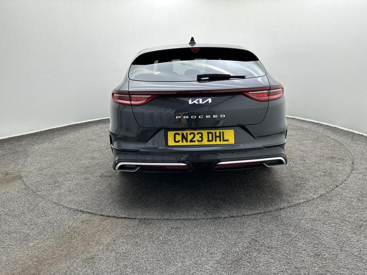 Kia Proceed Photo spincar-777764c7ea7d4cf10107c0fbd35b6b6623d538b8.jpg