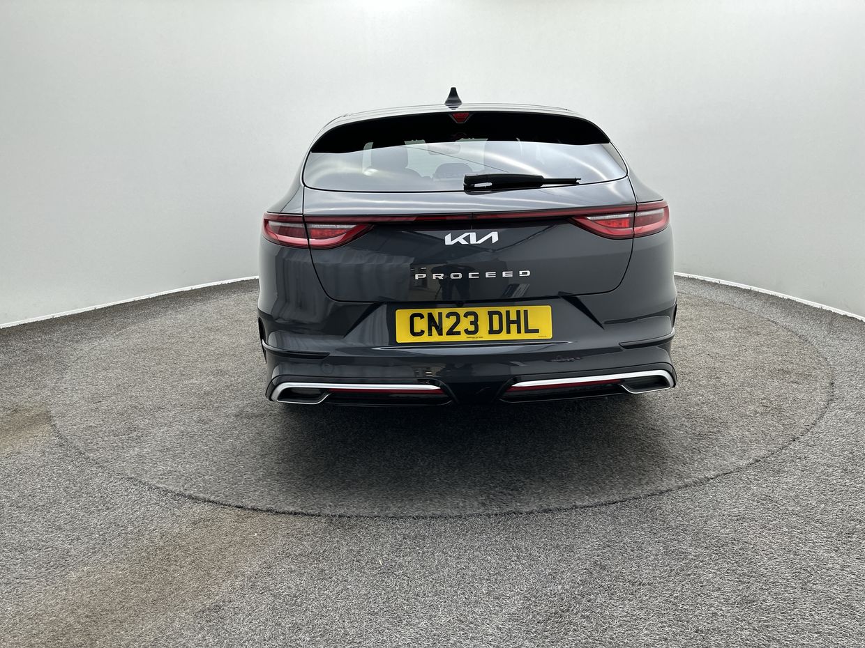 Kia Proceed Photo 6