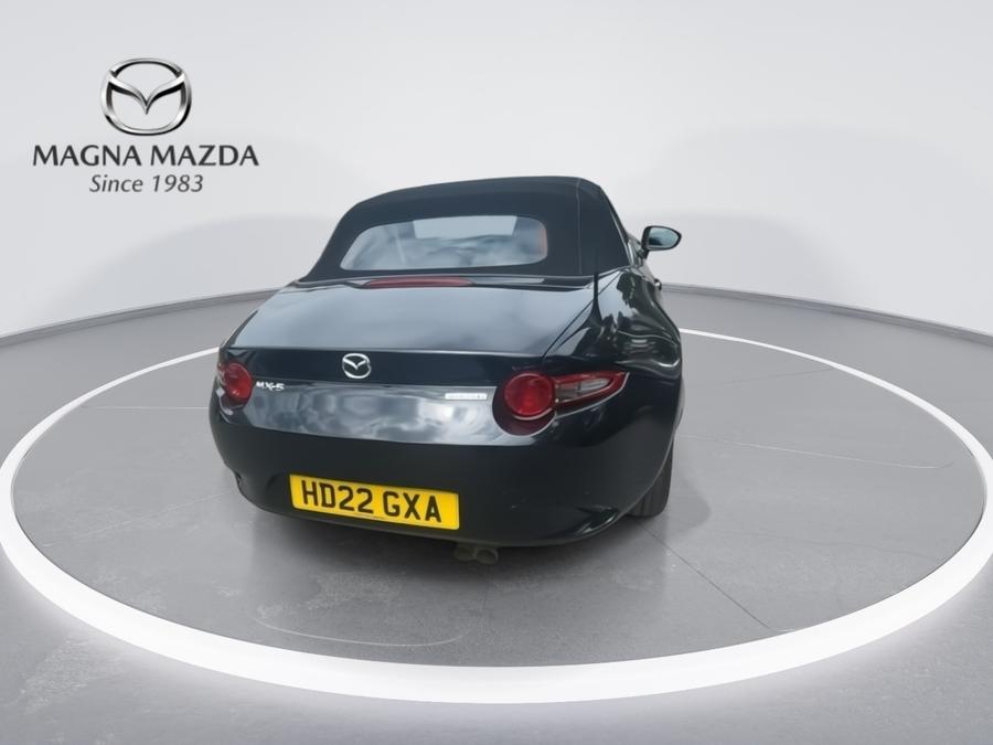 Mazda MX-5 Photo spincar-77d1fdf19b991112a85864d6c65d8b85b868d3b5.jpg