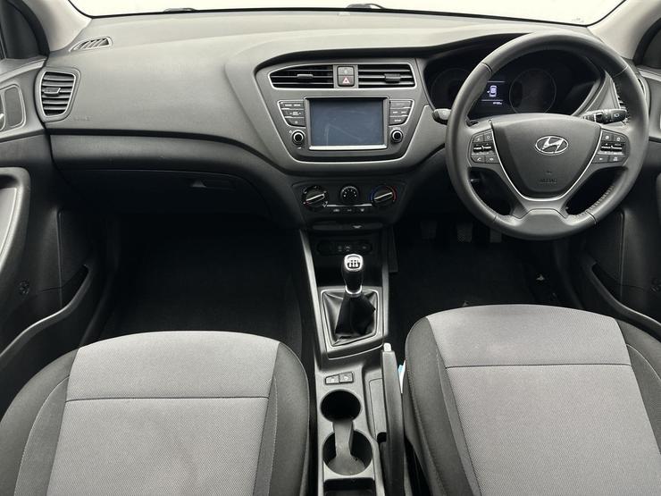 Hyundai I20 Photo spincar-77f647e1889acd53955148a65c9a843f90921540.jpg
