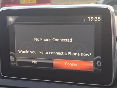 Mazda MX-5 RF Photo 35