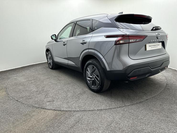 Nissan QASHQAI Photo spincar-78938c4df5e918998a7864d9e21ae745866a8911.jpg