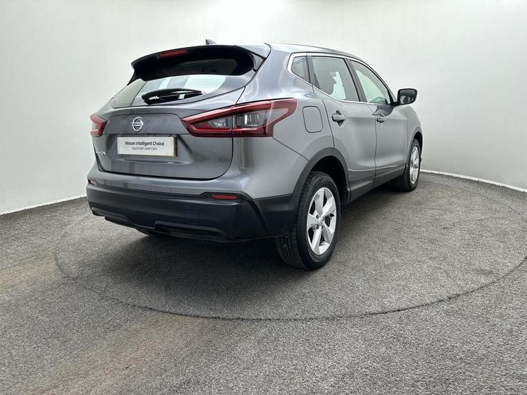 Nissan QASHQAI Photo spincar-79596df822bbe62172b925f7c3a9221ac058f361.jpg