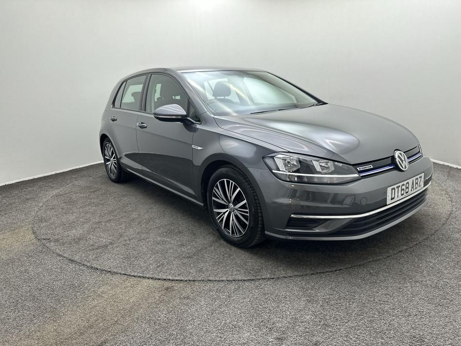 Used Volkswagen GOLF DT68ABZ 1