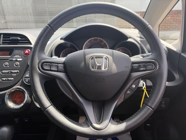 Honda Jazz Photo spincar-7a83ca2146f28fb0b75a2838a8cd413729f2e7d4.jpg