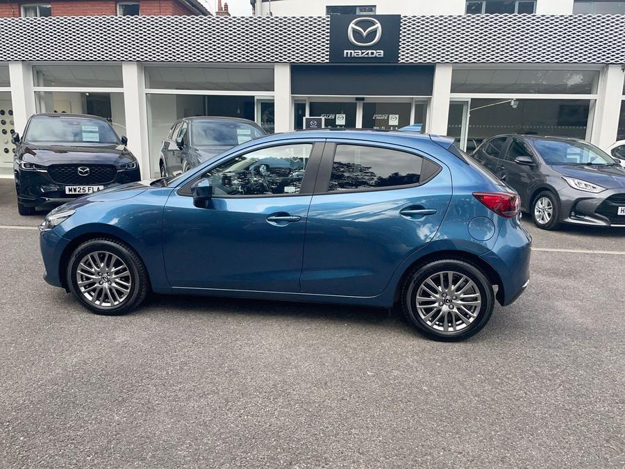 Mazda Mazda2 Photo spincar-7aa2b57f283f713048ff6a8aec7f6a04c920402f.jpg