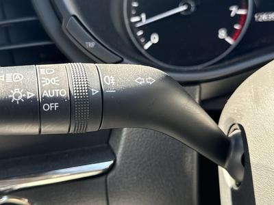 Mazda CX-30 Photo 37