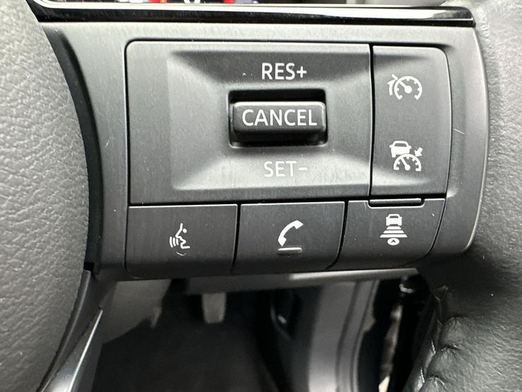 Nissan X-TRAIL Photo spincar-7b24c27e8884fa3a3838b6c7c562c3038034e1e8.jpg