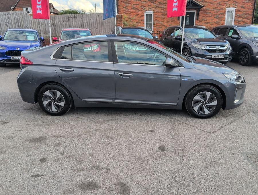 Hyundai IONIQ Photo spincar-7b6ec760ab46fd183caded8bf9c272c6d86e2f44.jpg