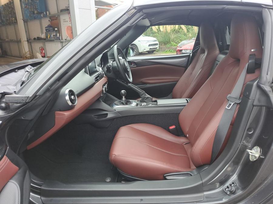 Mazda MX-5 RF Photo spincar-7bebf761246040e68d840bb50581856ba9c1d397.jpg
