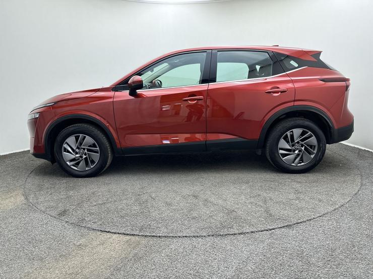 Nissan QASHQAI Photo spincar-7c34a441001f55098555c37fc2ace535fd2ebfd2.jpg