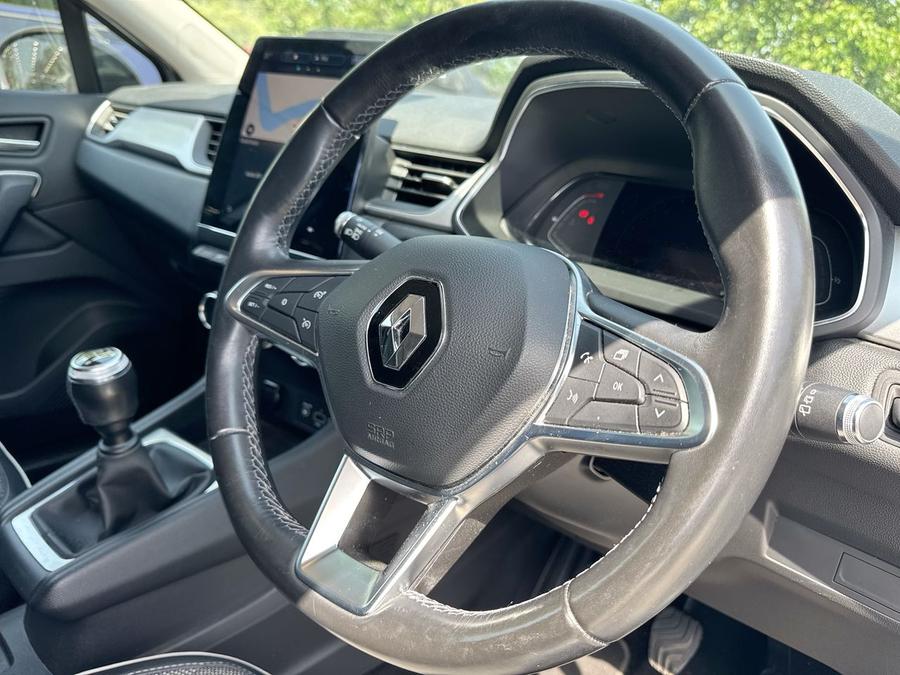 Renault Captur Photo spincar-7c806fdc9d6ed64a152e797a55f1d663ceed53fb.jpg