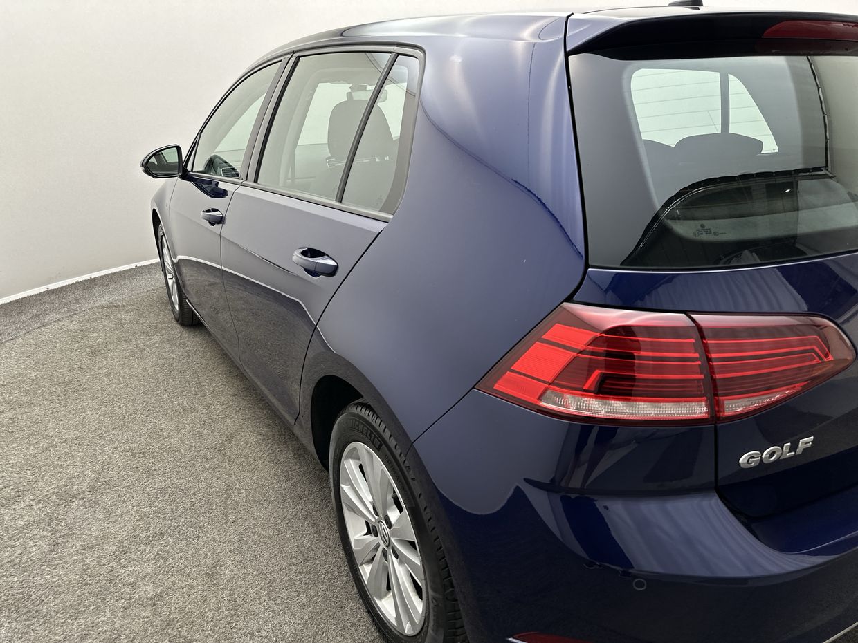 Volkswagen GOLF Photo 23