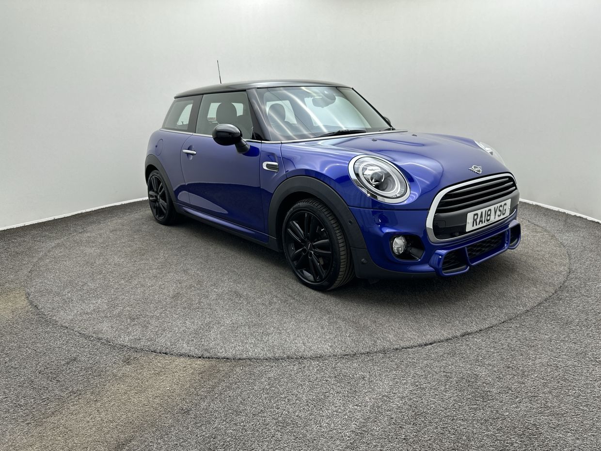 MINI Cooper Photo 0