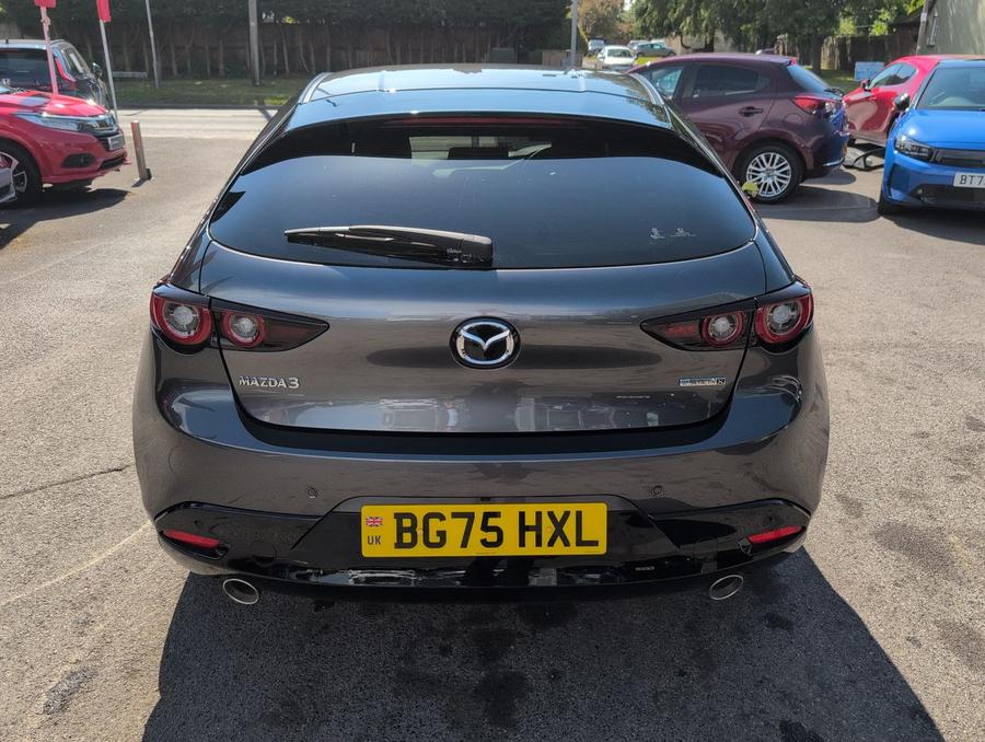 Mazda Mazda3 Photo spincar-7d02ec43be34b7a7a4b911d2ff3a76f88027e2a4.jpg