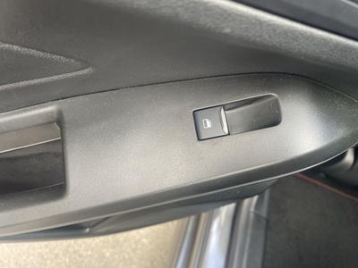 Ford Focus Photo 26