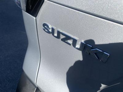 Suzuki S-Cross Photo 40