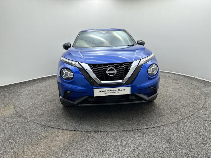 Nissan JUKE Photo spincar-7e12a5e10b37e3bb3d39e11c102350cd4076edfe.jpg