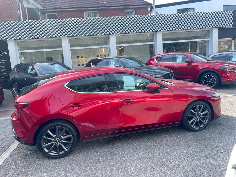 Mazda Mazda3 Photo spincar-7edcfe73308ab4e354b2fb3cb5250a48434737b3.jpg