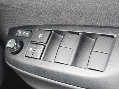 Mazda Mazda2 HYBRID Photo 38