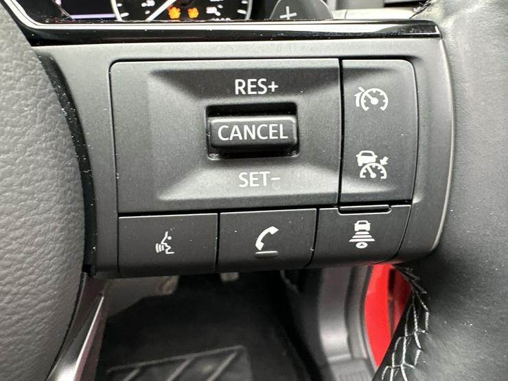 Nissan Qashqai Photo spincar-7f190bb48de7c78fc11590f32a97decda0050082.jpg
