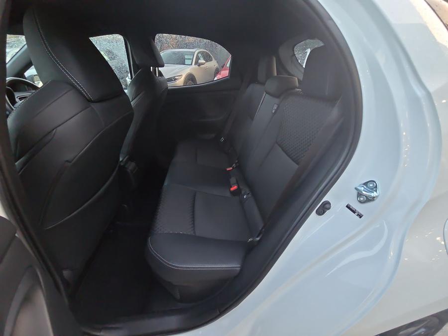 Mazda Mazda2 HYBRID Photo spincar-7fbcf8921e641de912142e013205b58ed36cb79c.jpg