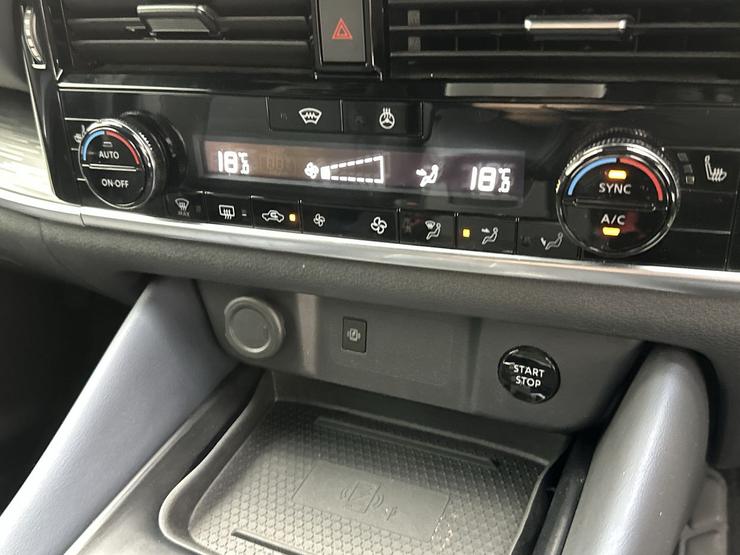 Nissan Qashqai Photo spincar-80273ce653deffac3b71831b07d2bb7c1b62894e.jpg