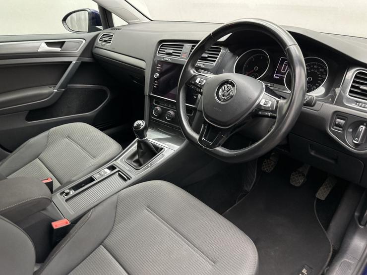 Volkswagen GOLF Photo spincar-813ac886baed005007c334f12919aa1799996034.jpg
