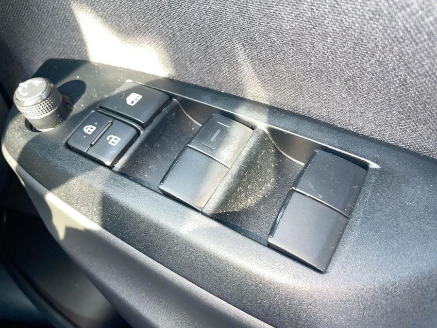 Mazda Mazda2 HYBRID Photo spincar-817f92f5c28f03fe6e700506dff4a300aecdf628.jpg