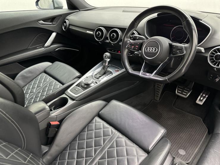 Audi Tts Photo spincar-81fc0050b4ebb4e1f062b519b2d4832d5b18f3cc.jpg