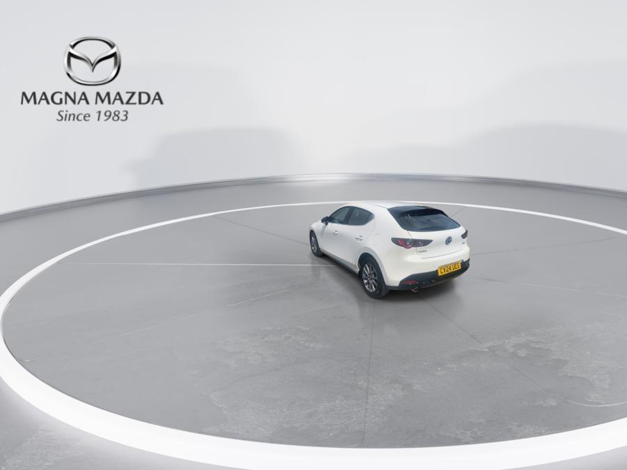 Mazda Mazda3 Photo spincar-824f1e7e6dfd333ebbf51d09ab9e74b3a8087330.jpg