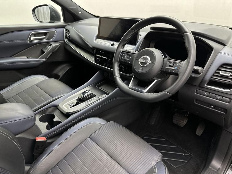 Nissan Qashqai Photo spincar-8297e6083594b1b2ea3837f46e30460bae652e54.jpg