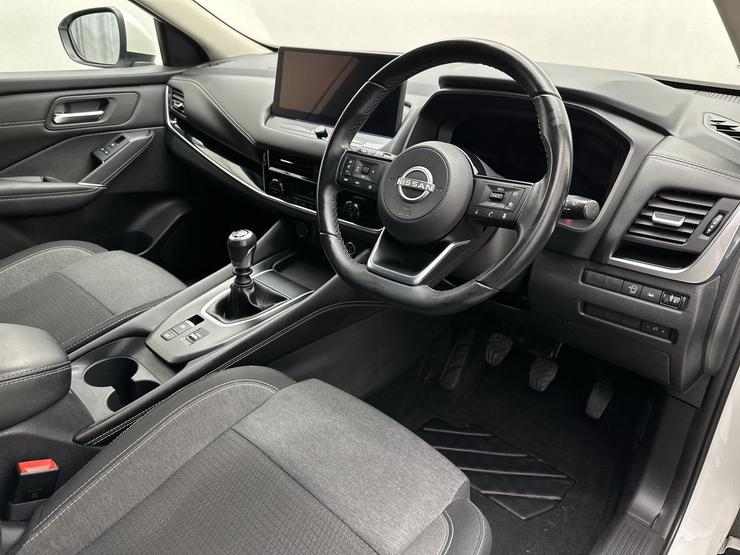 Nissan QASHQAI Photo spincar-8432a59a895a7aa2a81cca7deadc01206adeb61d.jpg