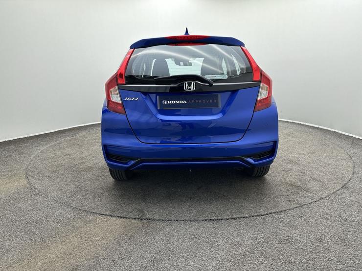 Honda Jazz Photo spincar-844d3596a59ab37bed2197402d5af11d725eadca.jpg