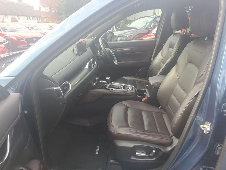 Mazda CX-5 Photo spincar-84bc684782bba24352e1f0aeb2ffd6b2da181c37.jpg