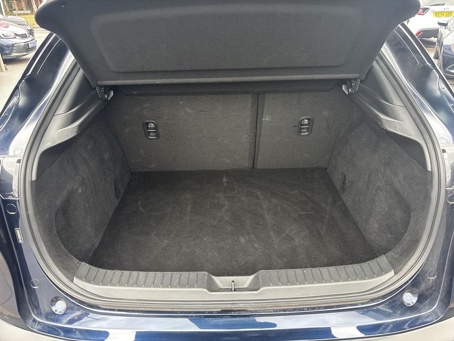 Mazda CX-30 Photo spincar-85e5d73e586e1751cb6463a9fc6b9003eb903990.jpg