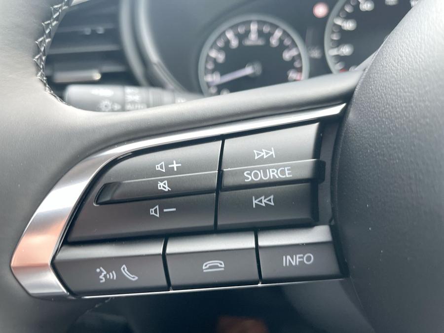 Mazda CX-30 Photo spincar-86186df79106cf3e7a641e7b84c061108fda66e0.jpg