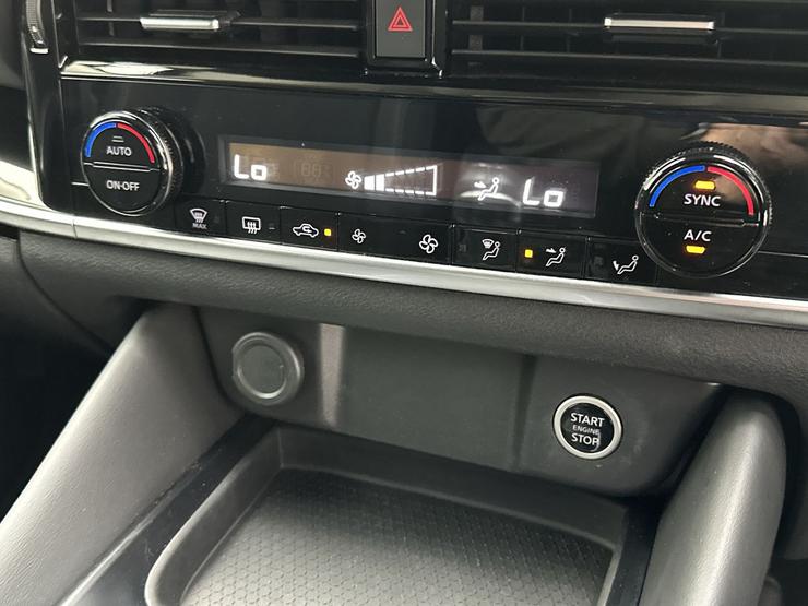 Nissan QASHQAI Photo spincar-86da8022fda864e01aa737ccd1ed0045a659c37a.jpg