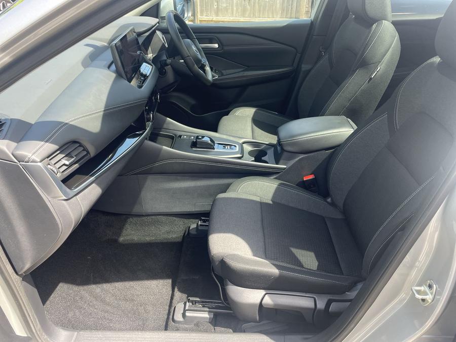 Nissan Qashqai Photo spincar-8703da6f778212cf69ee3a6947ee64c1d10aecb6.jpg