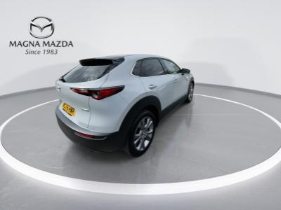 Mazda CX-30 Photo 8