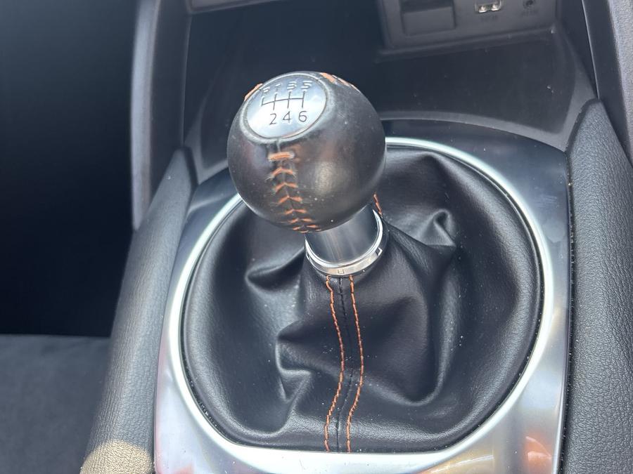 Mazda MX-5 Photo spincar-87992da985dc05ca67a872212a7804ad390cabf7.jpg