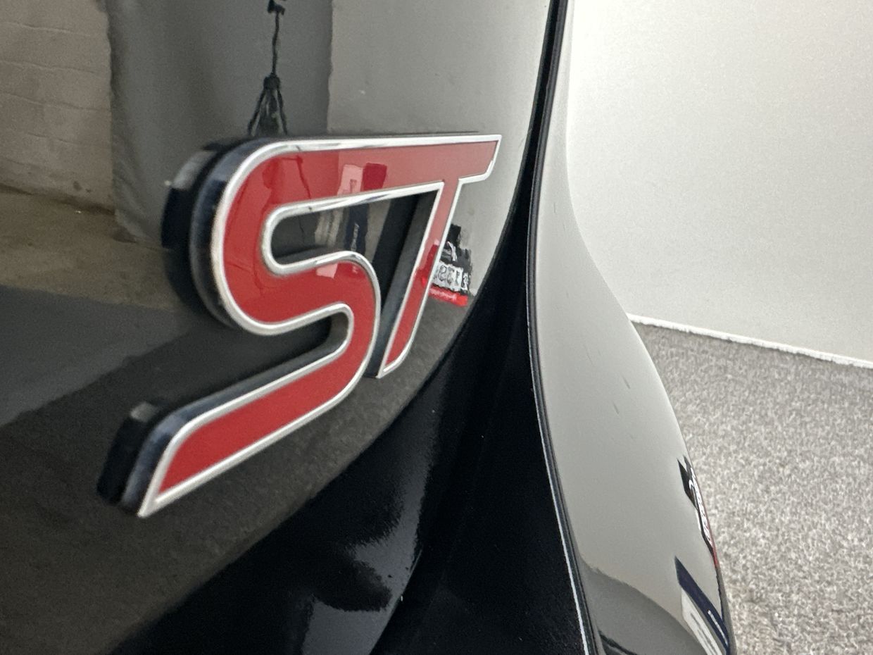 Ford Fiesta Photo 22