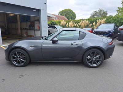 Mazda MX-5 RF Photo 16
