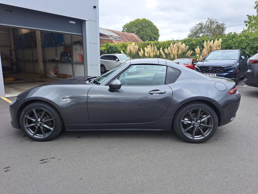 Mazda MX-5 RF Photo spincar-88ff542d8095192f56cc605c6b3826ea46d49d4e.jpg