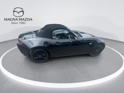 Mazda MX-5 Photo 11