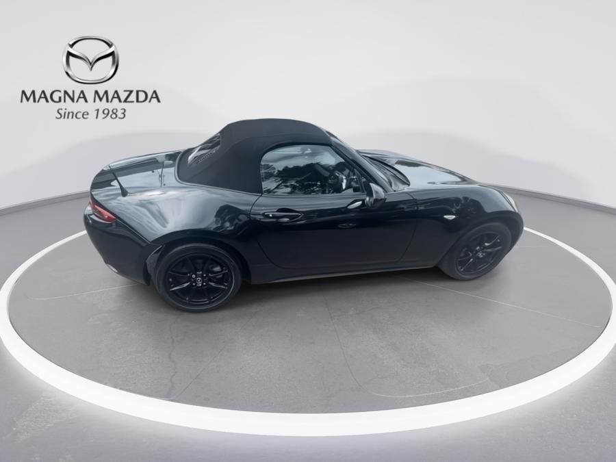 Mazda MX-5 Photo spincar-88ff68270a1f3dc84ad6722eb9f1385bb3987844.jpg